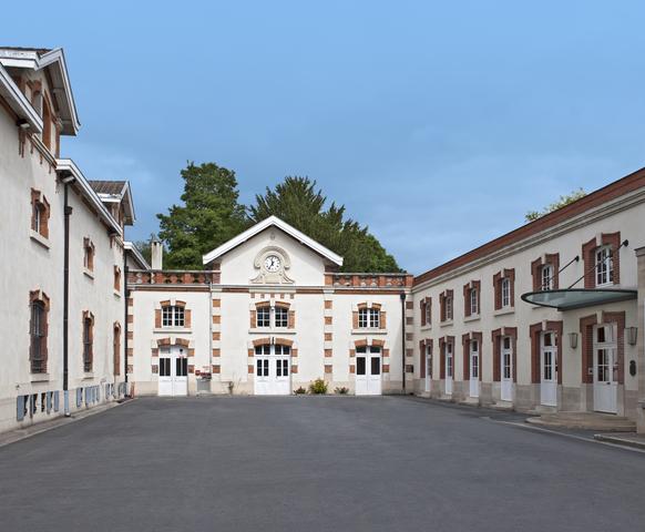 the courtyard of Krug